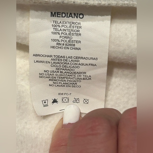 Free Country Women’s White Softshell Hooded Jacket Medium - Picture 6 of 6